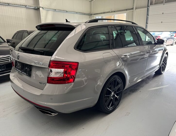 Škoda Octavia Kombi 2,0 l 162 kw