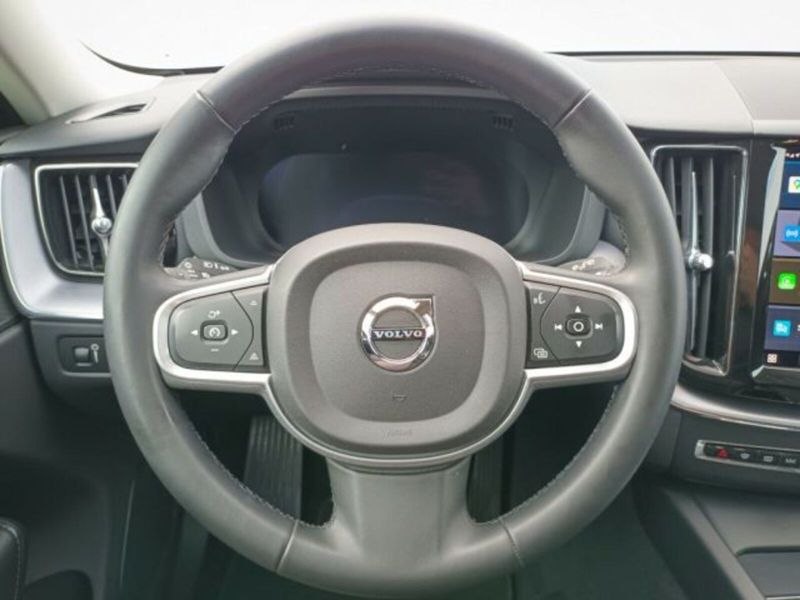Volvo XC60 13