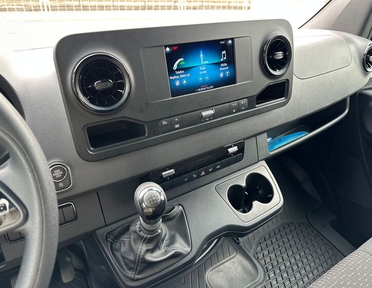 Mercedes-Benz Sprinter 15