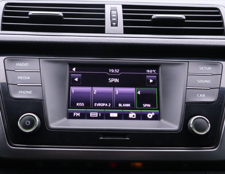 Škoda Fabia Hatchback 999,0 81 kw