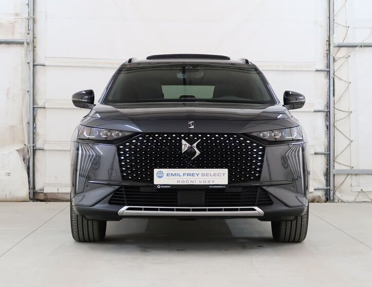 DS Automobiles DS7 Crossback 3