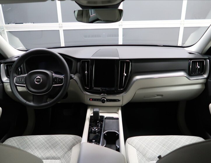 Volvo XC60 SUV 2,0 l 145 kw