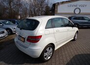 Mercedes-Benz Třídy B Kombi 2,0 l 100 kw