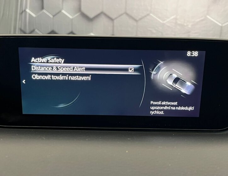 Mazda MX-30 SUV / Terénní 0,0 107 kw