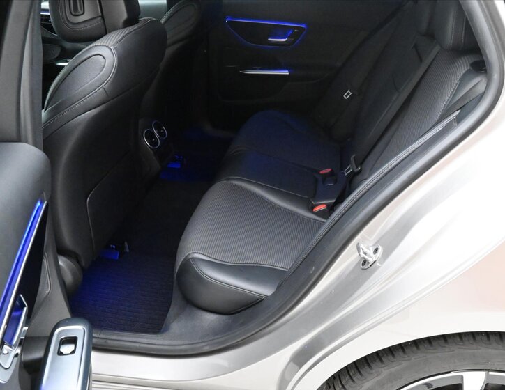 Mercedes-Benz Třídy C Kombi 2,0 l 147 kw