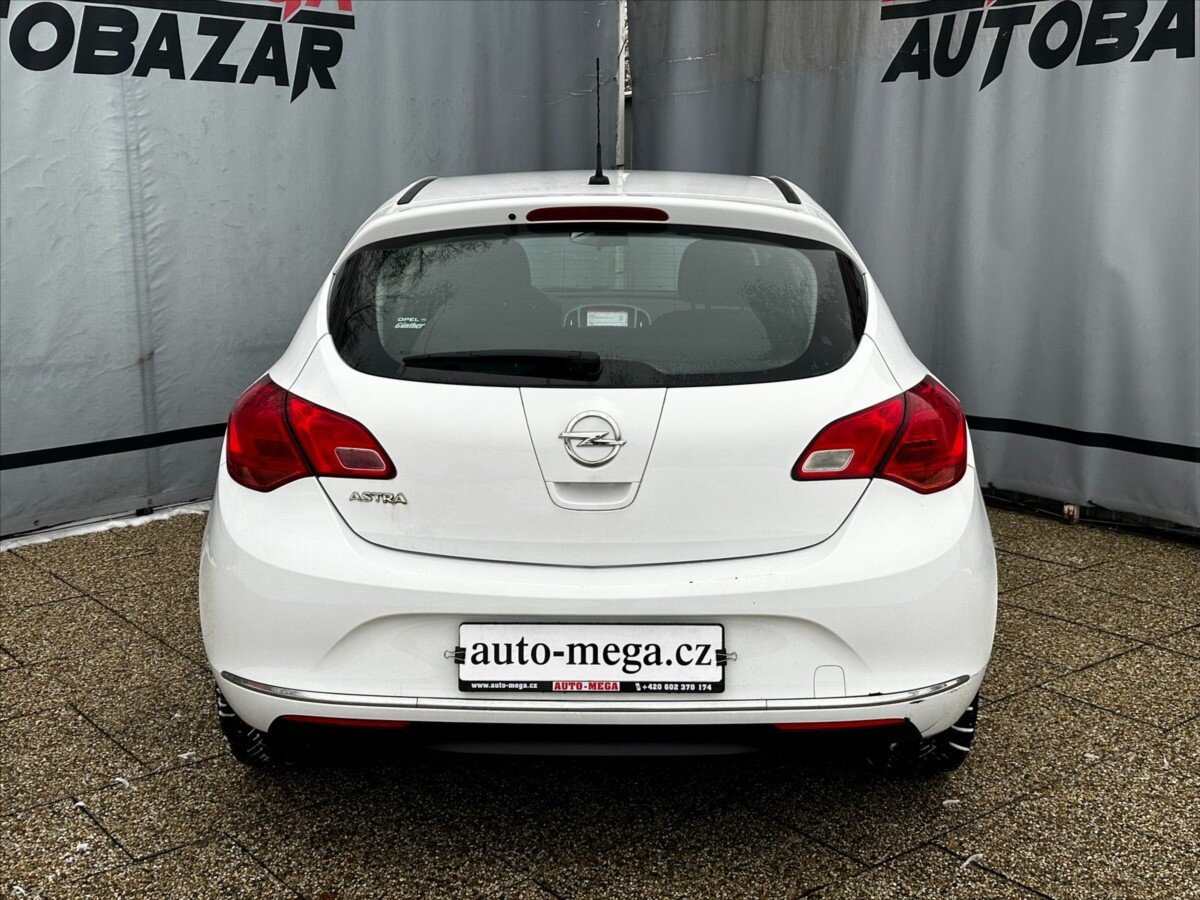 Opel Astra Hatchback 1,6 l 85 kw