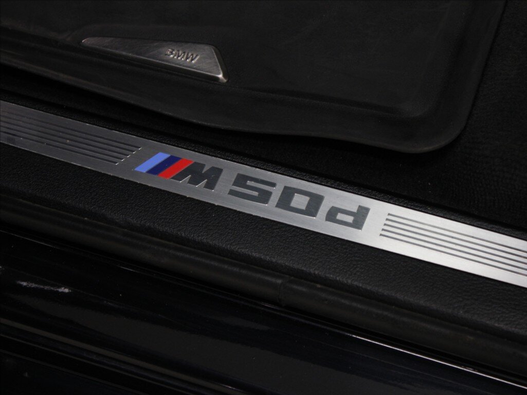 BMW X5 SUV / Terénní 3,0 l 280 kw