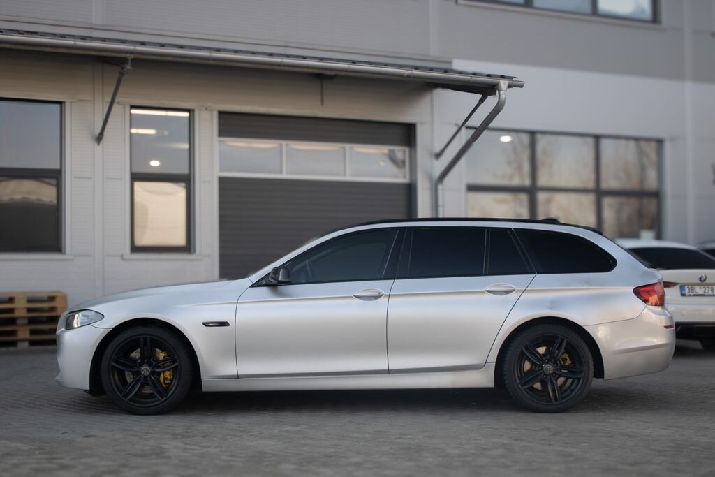 BMW Řada 5 Kombi 2,0 l 160 kw