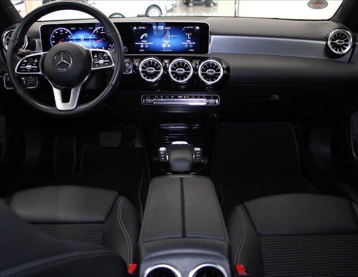 Mercedes-Benz Třídy A 8