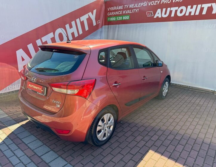 Hyundai ix20 6
