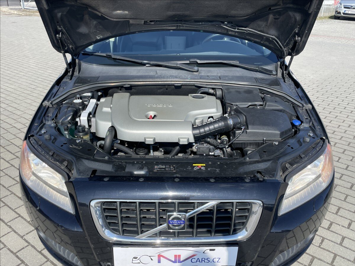 Volvo V70 Kombi 2,4 l 136 kw