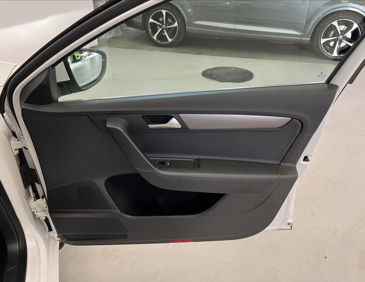 Volkswagen Passat 26