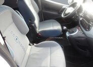 Peugeot Partner Tepee Kombi 1,6 l 55 kw