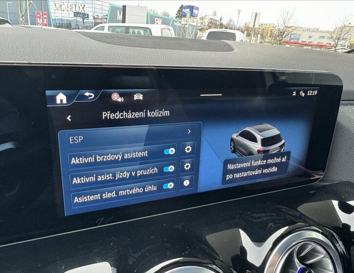 Mercedes-Benz GLA SUV 2,0 l 110 kw