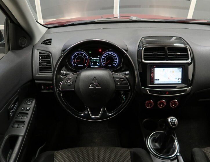 Mitsubishi ASX SUV 1,6 l 86 kw