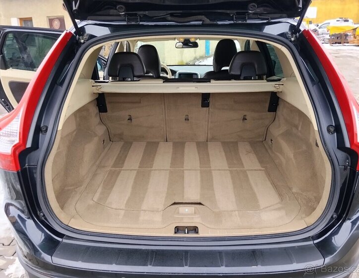 Volvo XC60 SUV 0,0 0