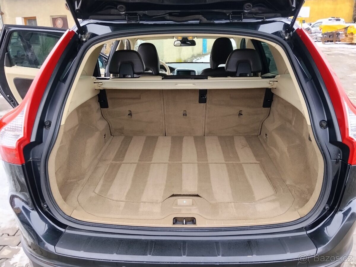 Volvo XC60 SUV 0,0 0