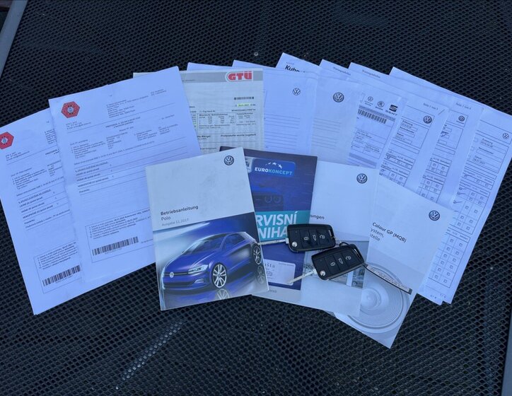 Volkswagen Polo Hatchback 999,0 48 kw