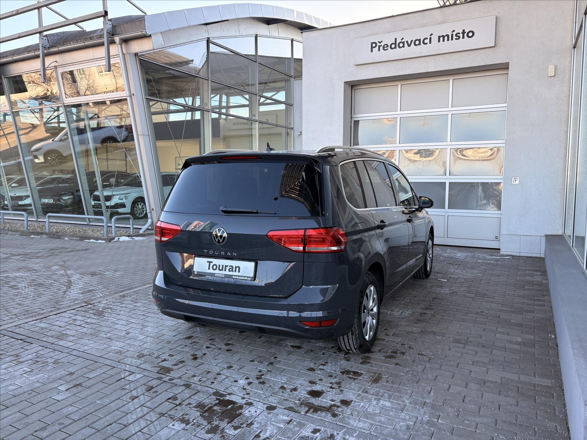 Volkswagen Touran MPV 1,5 l 110 kw