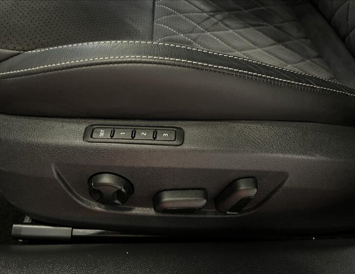 Škoda Superb Kombi 2,0 l 147 kw