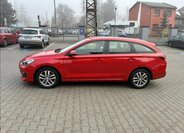 Hyundai i30 4