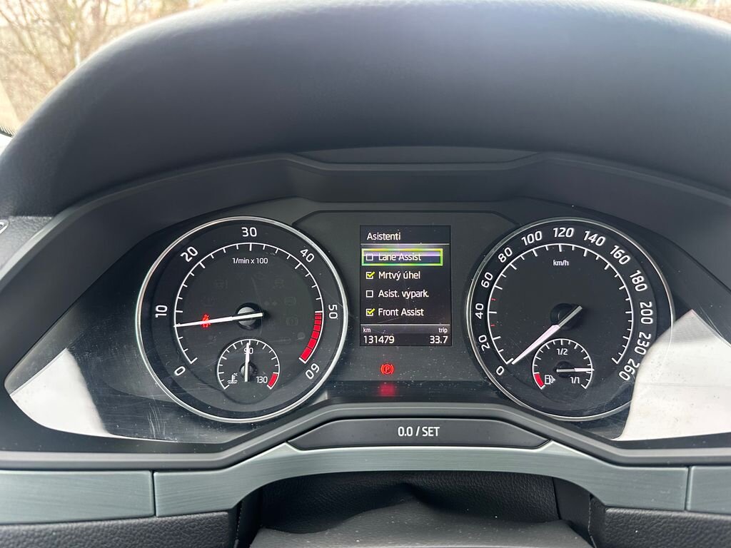 Škoda Superb Kombi 2,0 l 110 kw