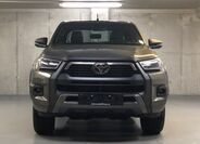 Toyota Hilux 2