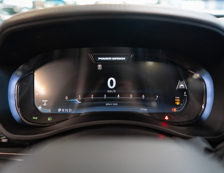 Dodge RAM Pick-up 6,4 l 306 kw