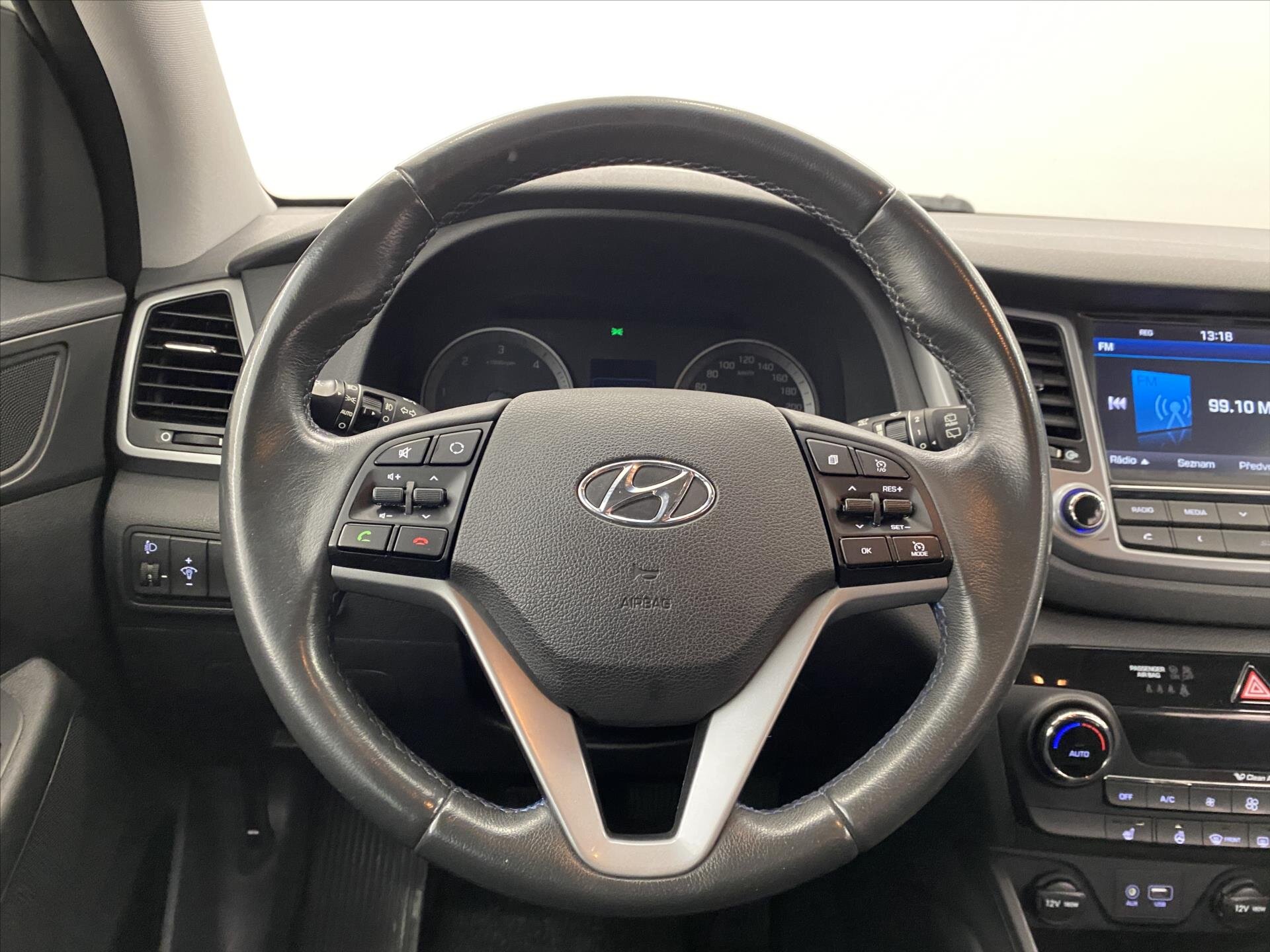 Hyundai Tucson SUV 1,7 l 85 kw