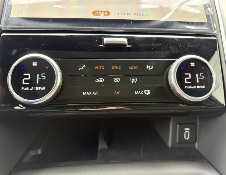 Land Rover Discovery SUV / Terénní 3,0 l 184 kw