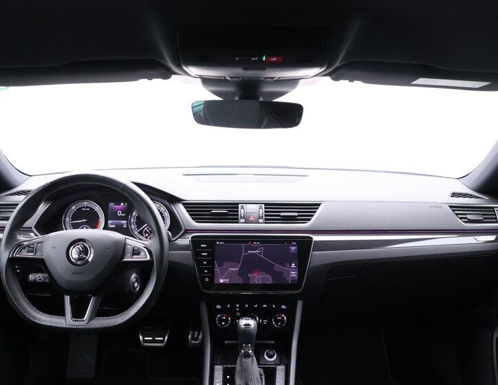 Škoda Superb Kombi 2,0 l 140 kw