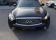 Infiniti FX30 8