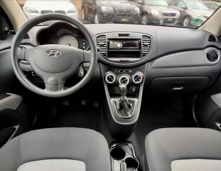 Hyundai i10 Hatchback 1,1 l 49 kw