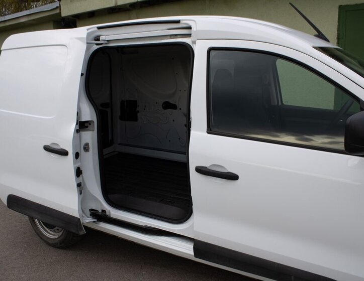 Renault Expres Skříň 1,5 l 55 kw