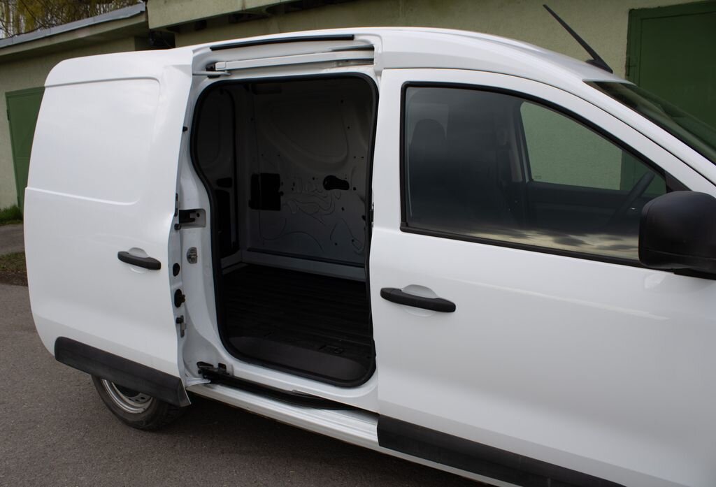 Renault Expres Skříň 1,5 l 55 kw