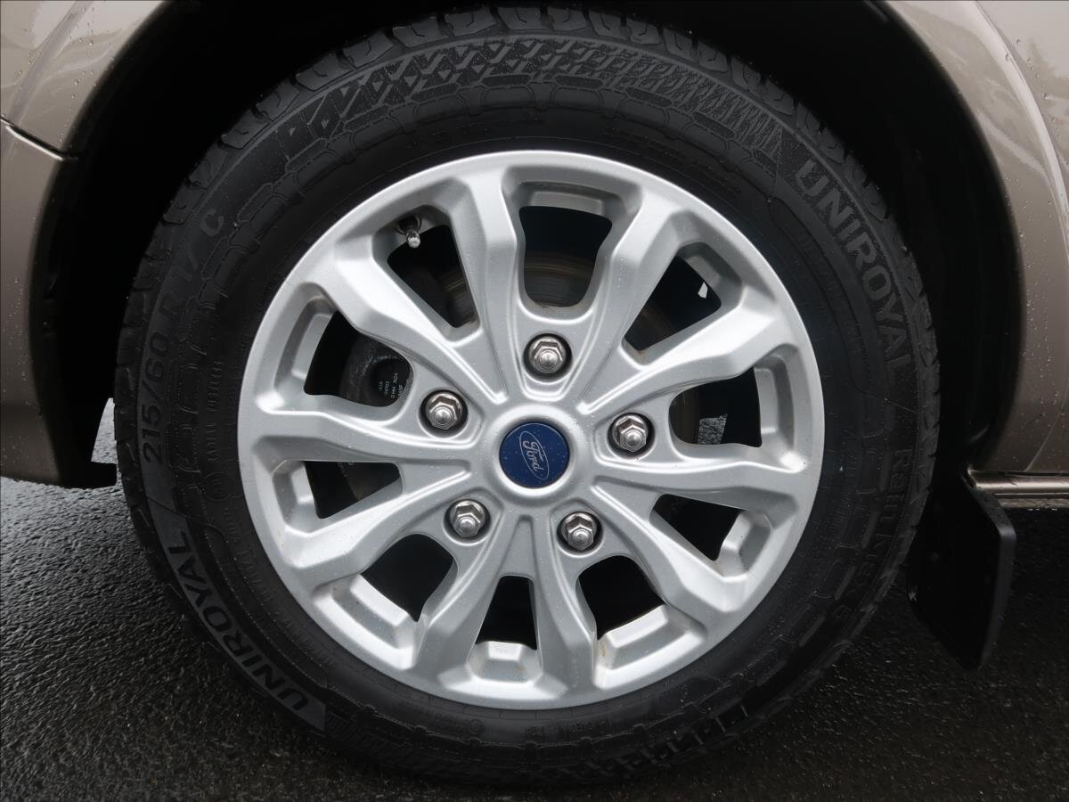 Ford Tourneo Custom MPV 2,0 l 136 kw