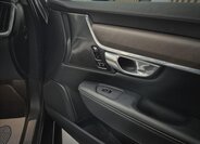 Volvo V90 Kombi 2,0 l 177 kw