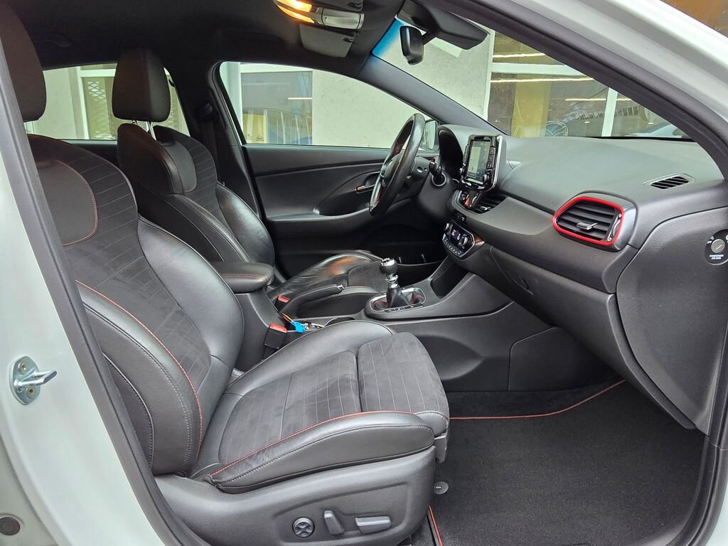 Hyundai i30 Hatchback 2,0 l 202 kw