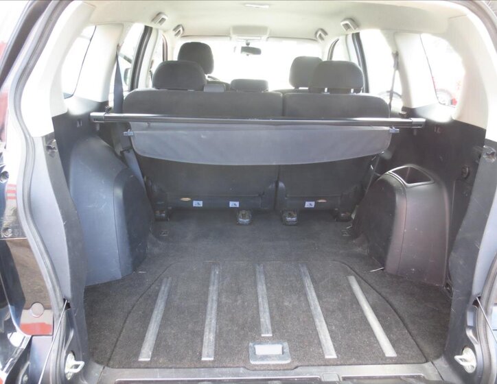 Mitsubishi Outlander SUV / Terénní 2,4 l 125 kw