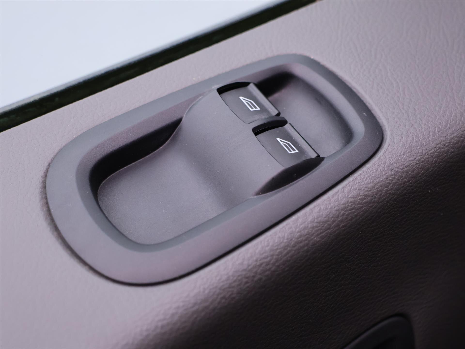 Ford Transit Ostatní 2,0 l 96 kw