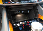 Jeep Grand Wagoneer SUV 6,4 l 351 kw