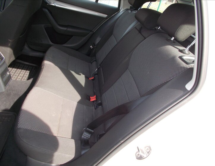 Škoda Octavia Kombi 2,0 l 110 kw