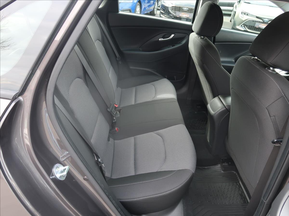 Hyundai i30 Hatchback 1,4 l 73 kw