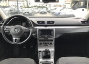 Volkswagen Passat Kombi 2,0 l 103 kw