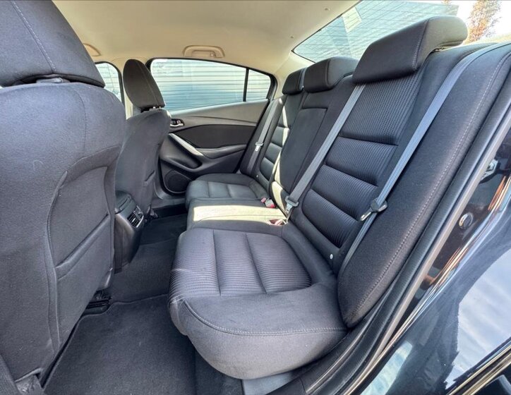 Mazda 6 Sedan / Limuzína 2,0 l 107 kw