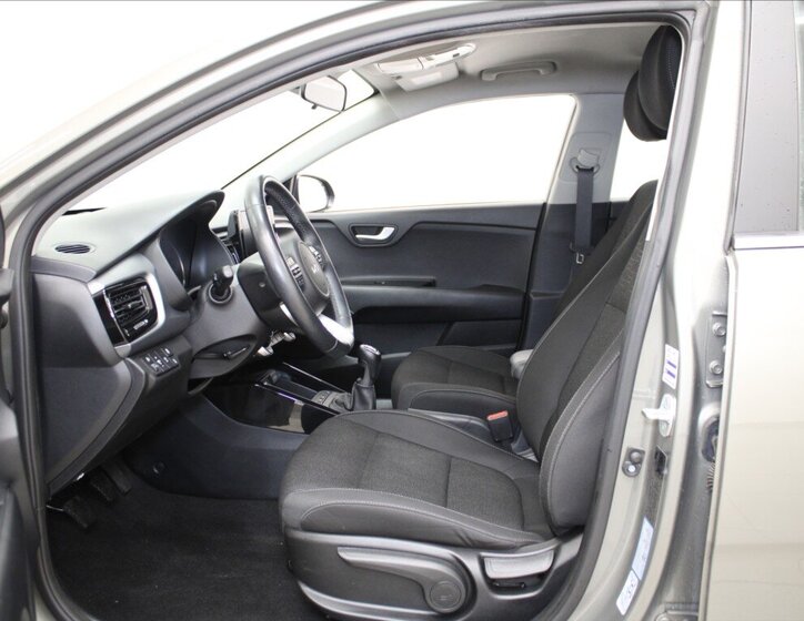 KIA Rio Hatchback 998,0 73 kw