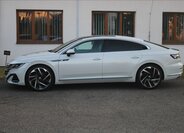 Volkswagen Arteon Liftback 2,0 l 147 kw