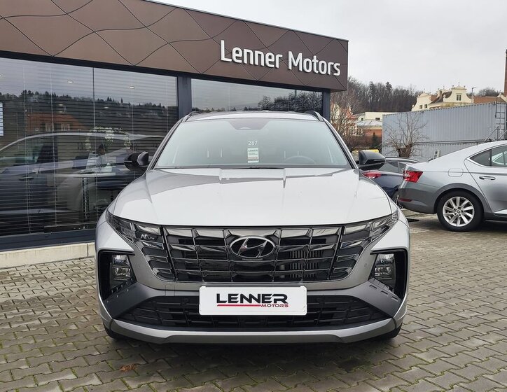 Hyundai Tucson SUV 1,6 l 110 kw