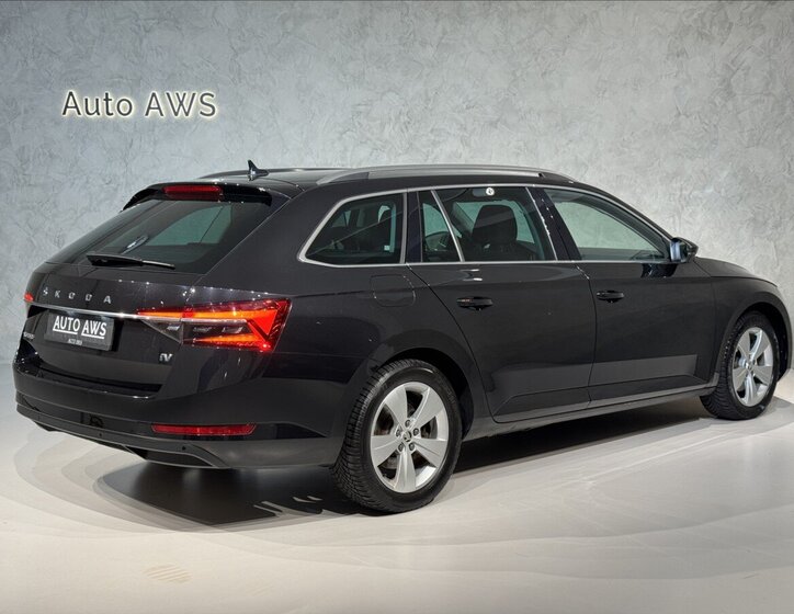 Škoda Superb Kombi 1,4 l 160 kw