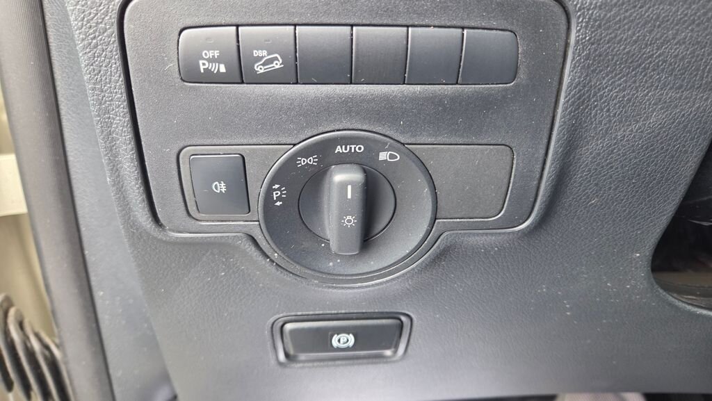 Mercedes-Benz Vito VAN-Minibus 2,0 l 174 kw